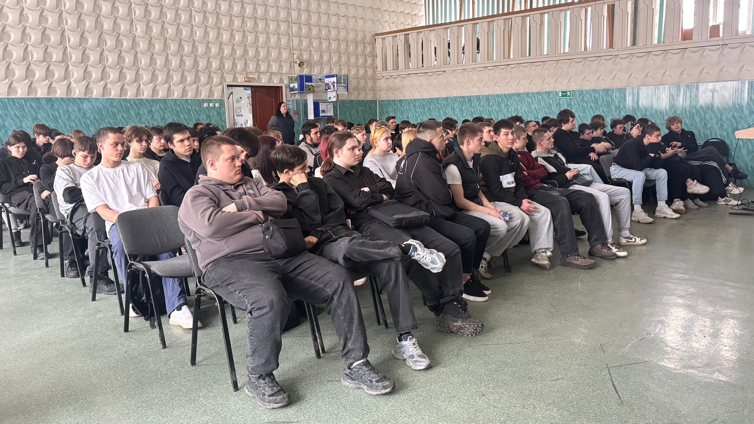 Сотрудники #ГосавтоинспекцииТольятти проводят занятия по безопасности дорожного движения для учащихся средних профессиональных образовательных учреждений Сотрудники #ГосавтоинспекцииТольятти проводят занятия по безопасности дорожного движения для учащихся средних профессиональных образовательных учреждений