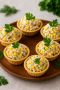 Нежная закуска к Новому году: салат с тунцом и кукурузой в тарталетках