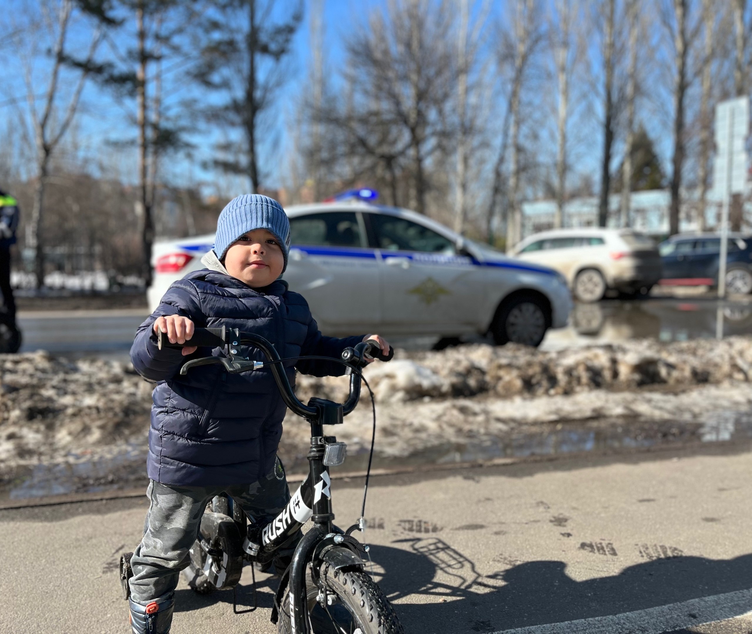 #ГосавтоинспекцияТольятти проводит профилактическую работу с велосипедистами #ГосавтоинспекцияТольятти проводит профилактическую работу с велосипедистами