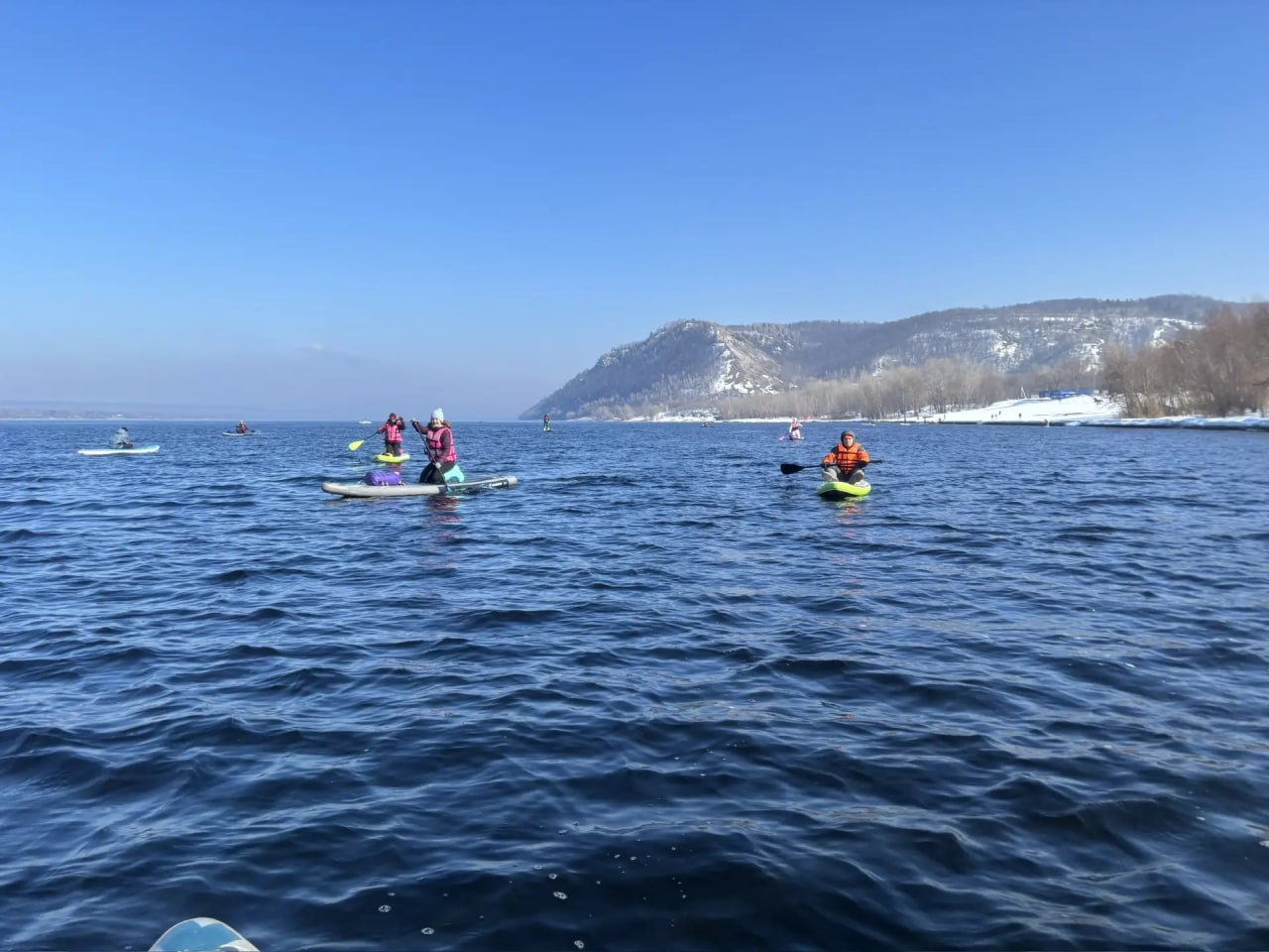 Кто как провёл выходные?. Наша коллега, директор по маркетинговым коммуникациям и продакшн телекомпании «ЛАДА-МЕДИА» Марина Шикина – уже на сапах с друзьями! «Волга ещё не везде освободилась от ледового плена, а самые... Кто как провёл выходные?. Наша коллега, директор по маркетинговым коммуникациям и продакшн телекомпании «ЛАДА-МЕДИА» Марина Шикина – уже на сапах с друзьями! «Волга ещё не везде освободилась от ледового плена, а самые...