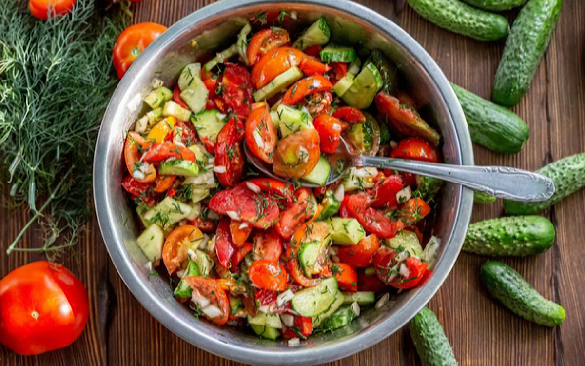 Сочетание огурцов и помидоров: развенчивание мифов о совместимости