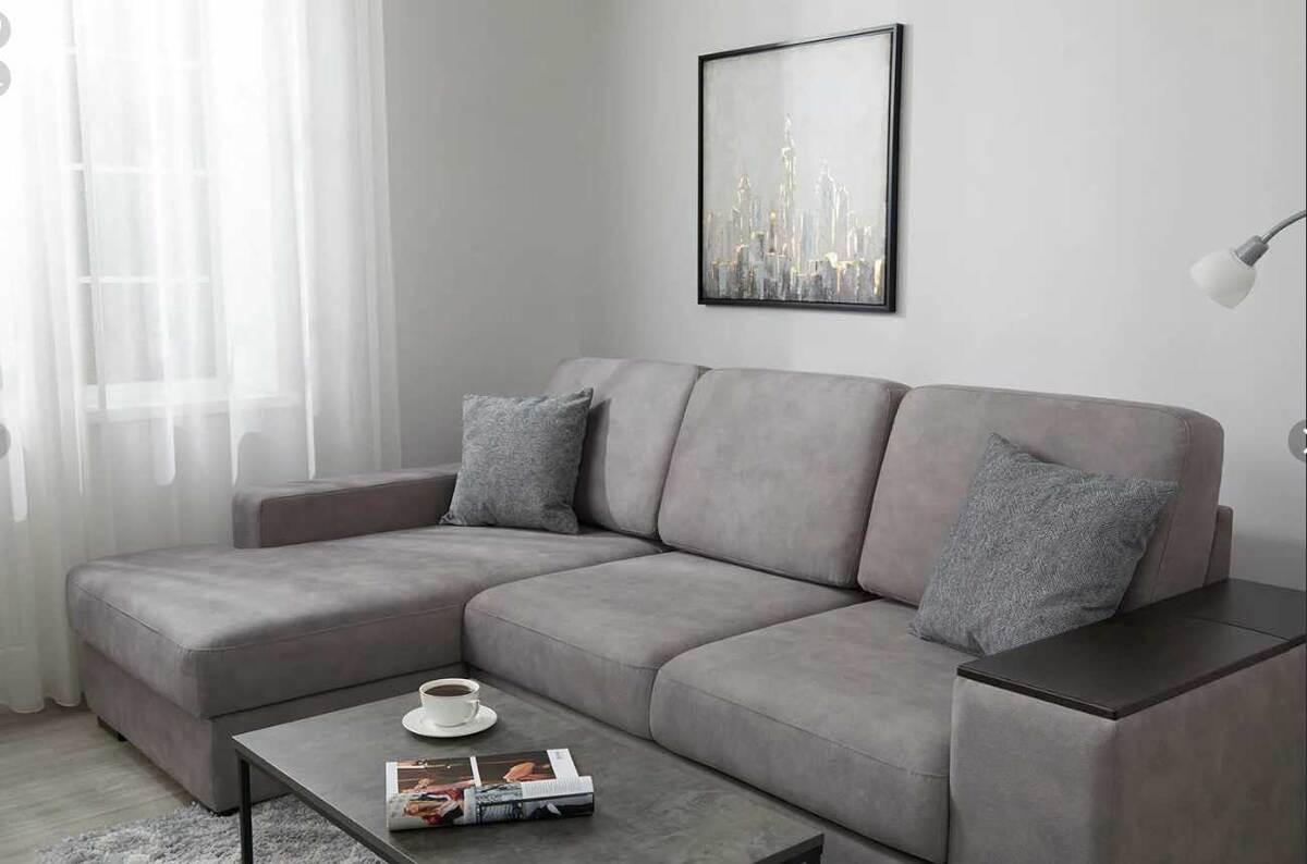 Как вернуть былую краску вашей мягкой мебели: простые советы