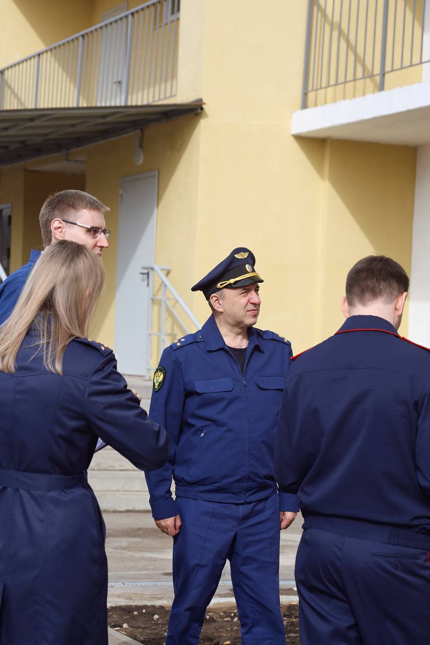 Первый заместитель прокурора Самарской области проинспектировал проблемную стройку в Тольятти Первый заместитель прокурора Самарской области проинспектировал проблемную стройку в Тольятти