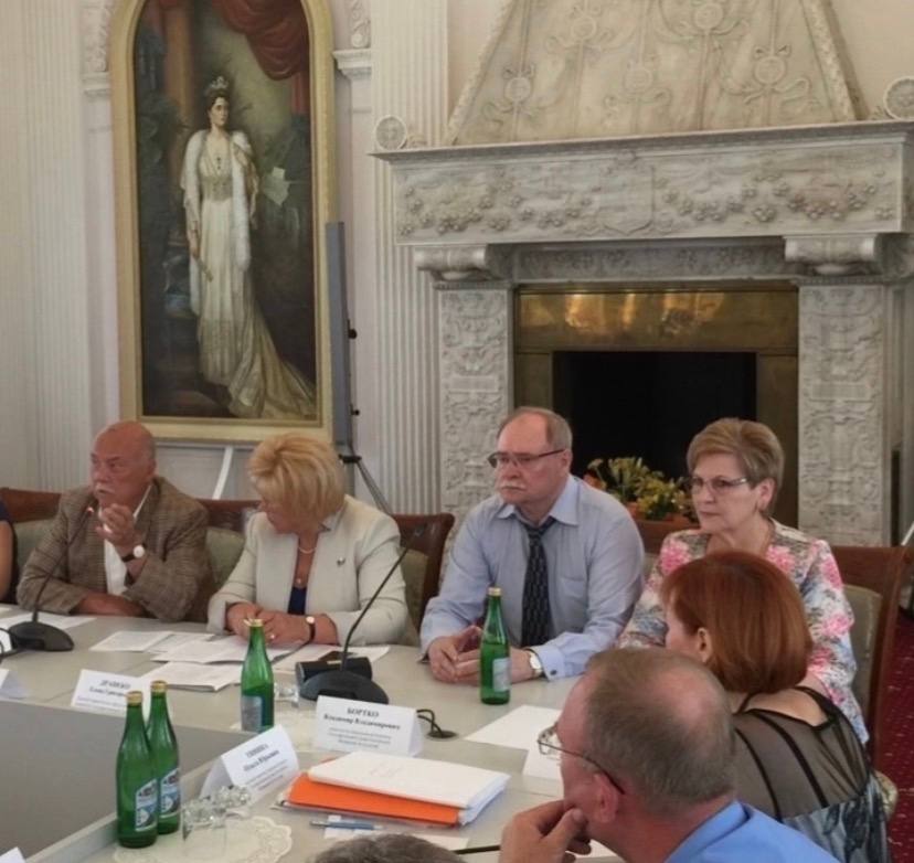 Сегодня легендарному режиссёру, талантливому актёру, опытному политику, мудрому человеку Станиславу Сергеевичу Говорухину исполнилось бы 90 лет Сегодня легендарному режиссёру, талантливому актёру, опытному политику, мудрому человеку Станиславу Сергеевичу Говорухину исполнилось бы 90 лет