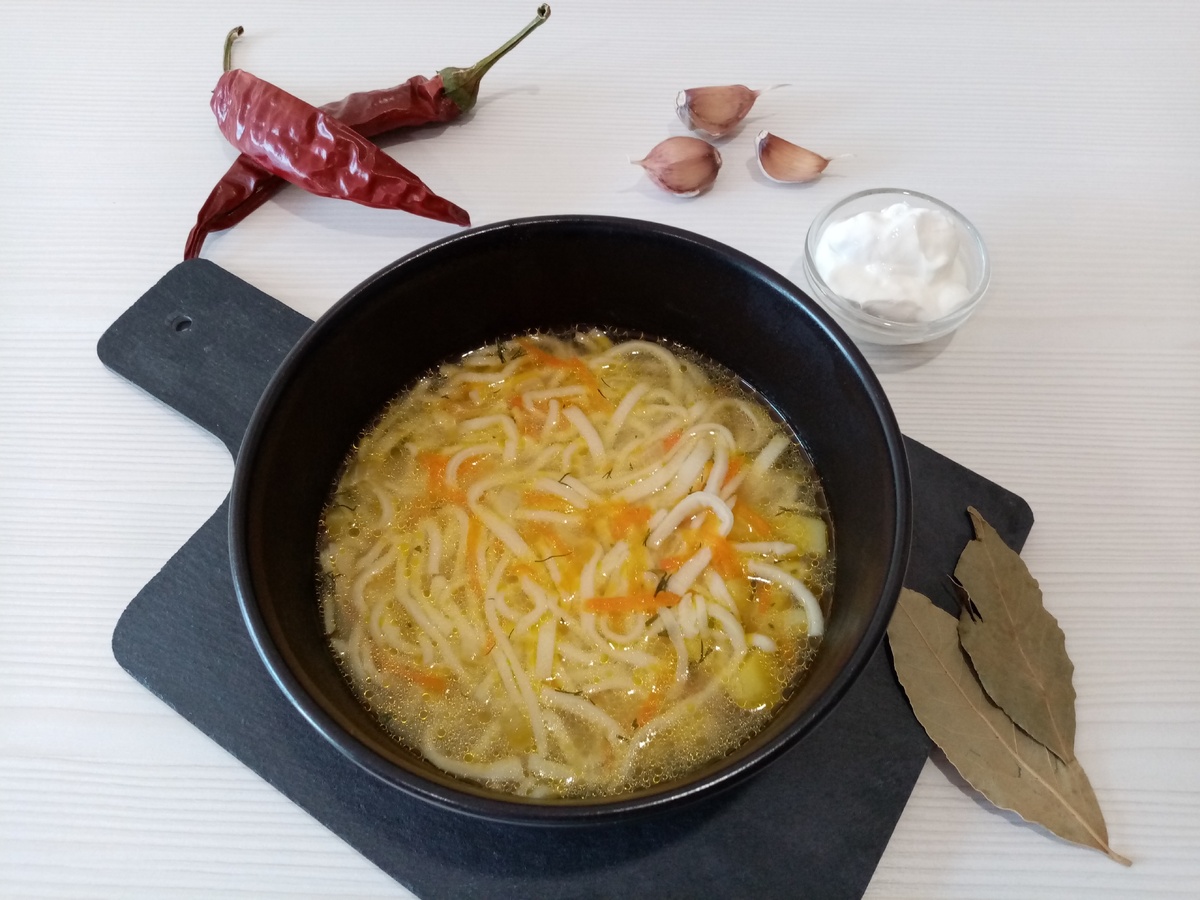 Невероятная домашняя лапша на курином бульоне, которая покорит ваши вкусовые рецепторы