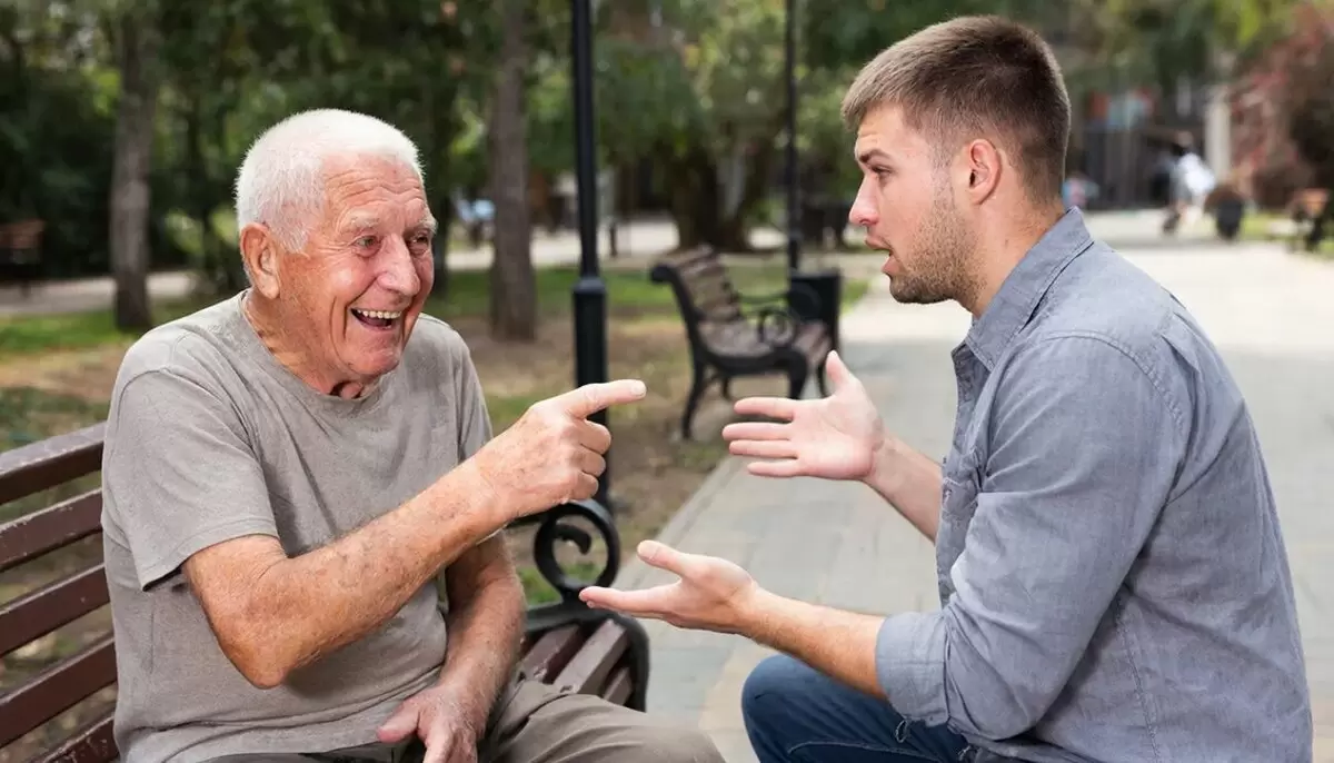 Пенсионер разоблачил мошенническую схему и вызвал полицию