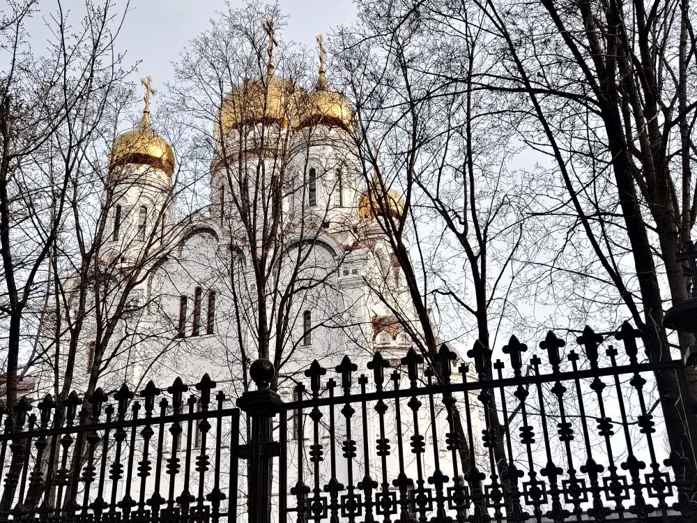 8 апреля — Гавриил Благовест! Весна официально вступает в свои права, и этот день посвящён архангелу Гавриилу, который в народе считается вестником тепла и добрых новостей