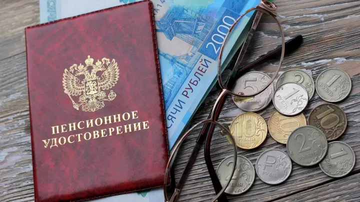 Дополнительный оплачиваемый отпуск для работающих пенсионеров