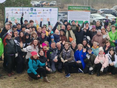 Илья Сухих: Друзья, сегодня уже в 15-й раз в Тольятти прошла акция по высадке зелёных насаждений, организатором которой многие годы выступает ГК «Эковоз»