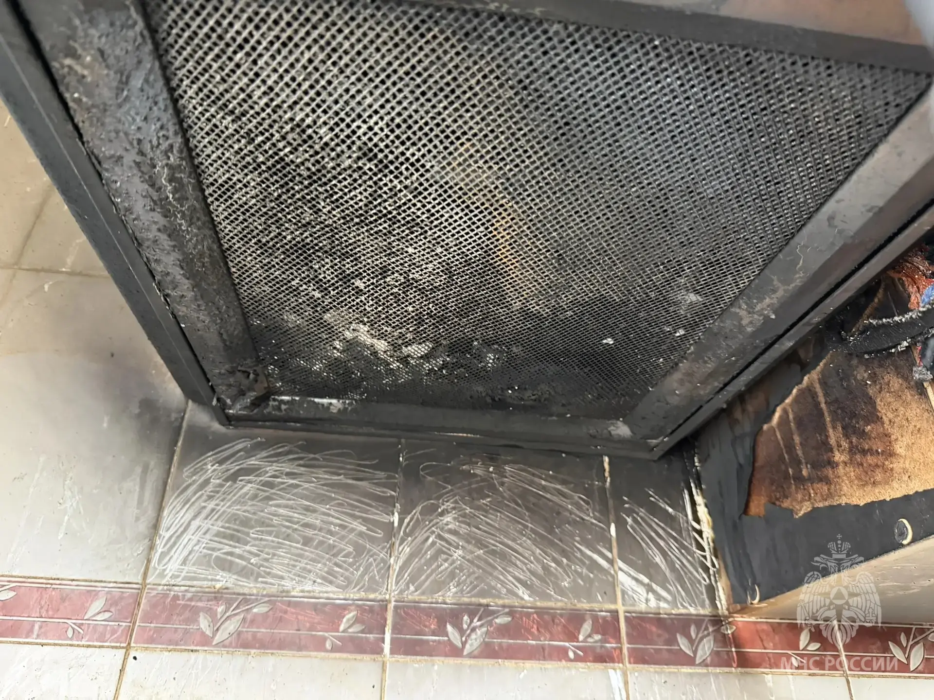 Электровытяжка едва не спалила квартиру в Тольятти Электровытяжка едва не спалила квартиру в Тольятти