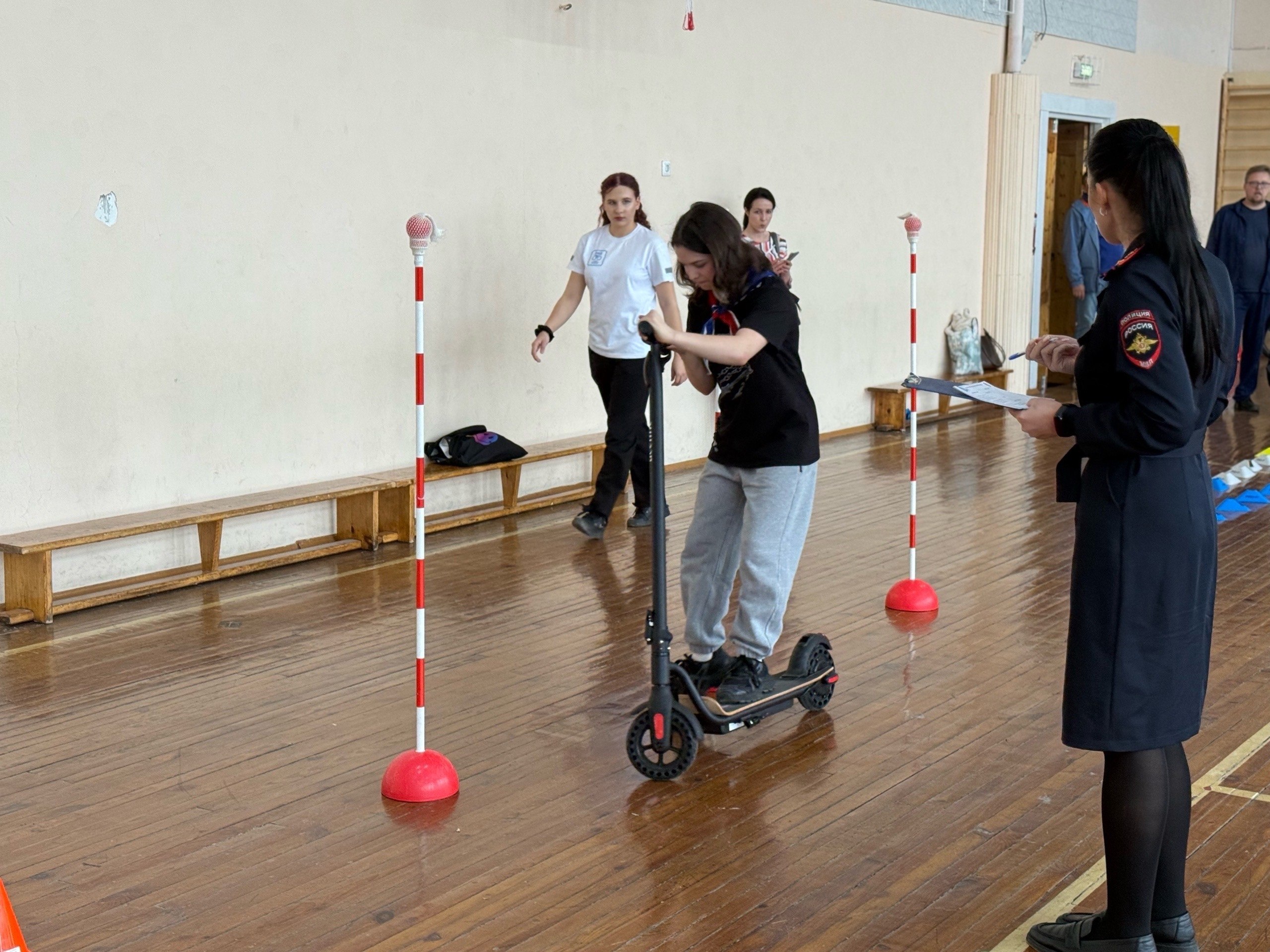 Безопасность юных участников дорожного движения в приоритете! Безопасность юных участников дорожного движения в приоритете!