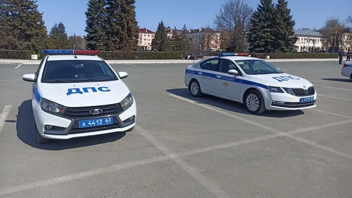 Стройность и выправка!. На площади Свободы прошёл традиционный весенний строевой смотр гарнизона полиции Тольятти Стройность и выправка!. На площади Свободы прошёл традиционный весенний строевой смотр гарнизона полиции Тольятти