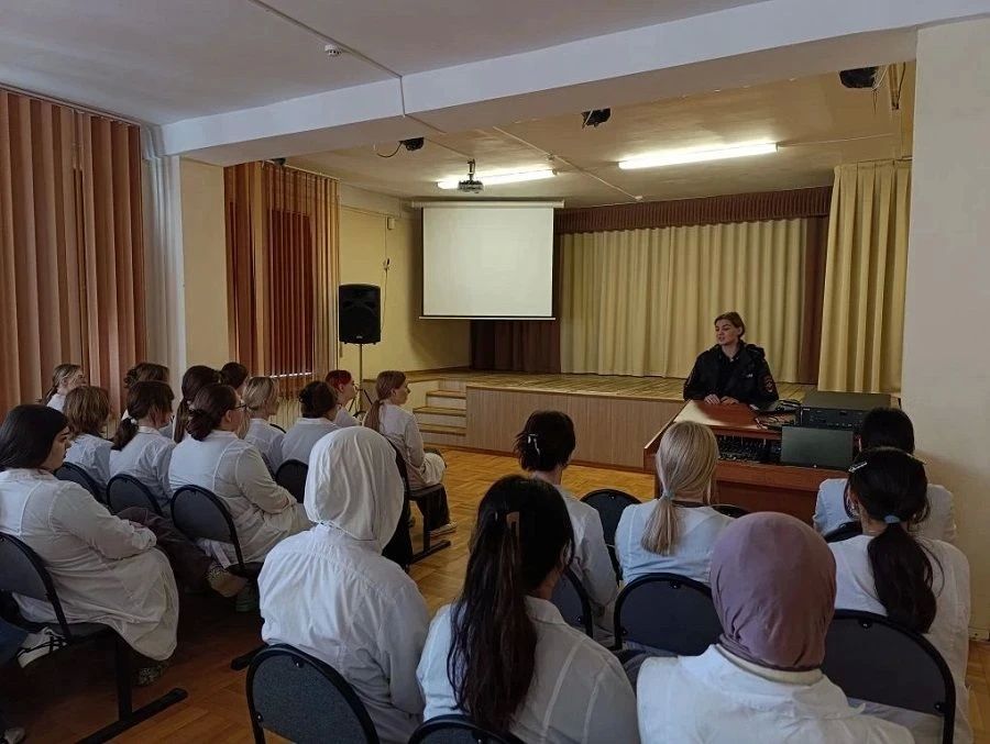 � ��������� ������� ���������� ������� � ��������������� ������� ����� �������� ����������� ��� ��������