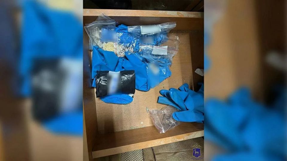 Бывший педагог приговорен к 11 годам лишения свободы за сбыт наркотиков в Тольятти