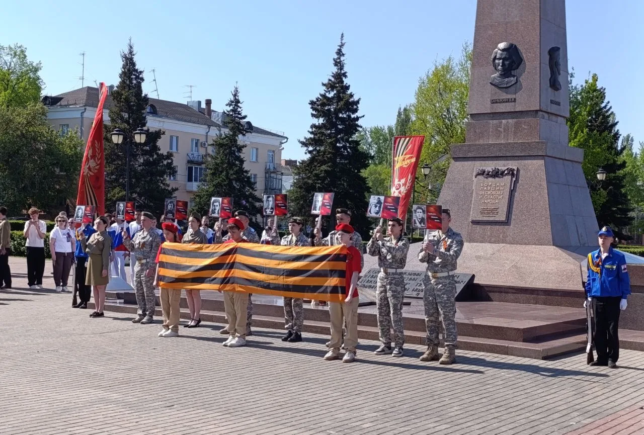 Преемственность поколений. Сегодня на площади Свободы прошло торжественное мероприятие «Преемственность поколений» Преемственность поколений. Сегодня на площади Свободы прошло торжественное мероприятие «Преемственность поколений»