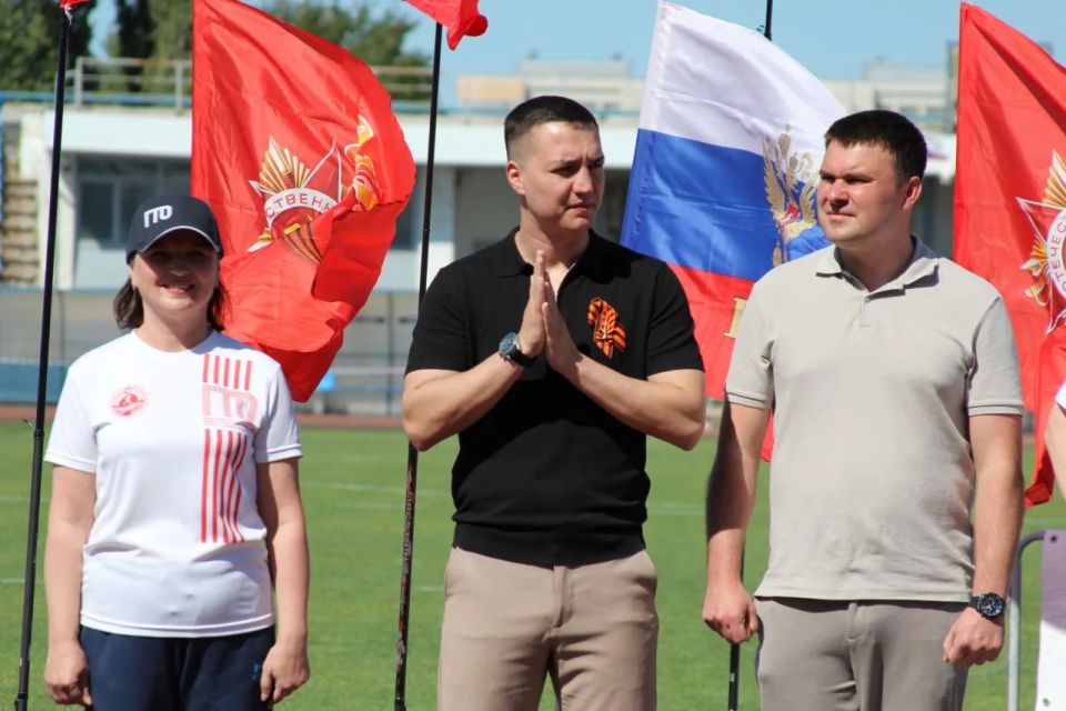 В Тольятти прошла ежегодная легкоатлетическая эстафета В Тольятти прошла ежегодная легкоатлетическая эстафета