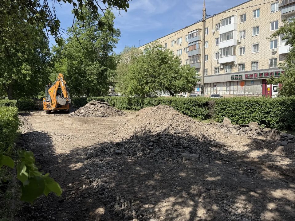 Илья Сухих: Стартовали работы по благоустройству аллеи на ул. Жилина в рамках нацпроекта «Инфраструктура для жизни»