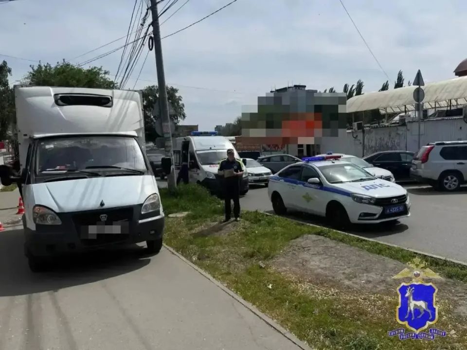 Газель насмерть сбила пенсионерку в Самаре Газель насмерть сбила пенсионерку в Самаре