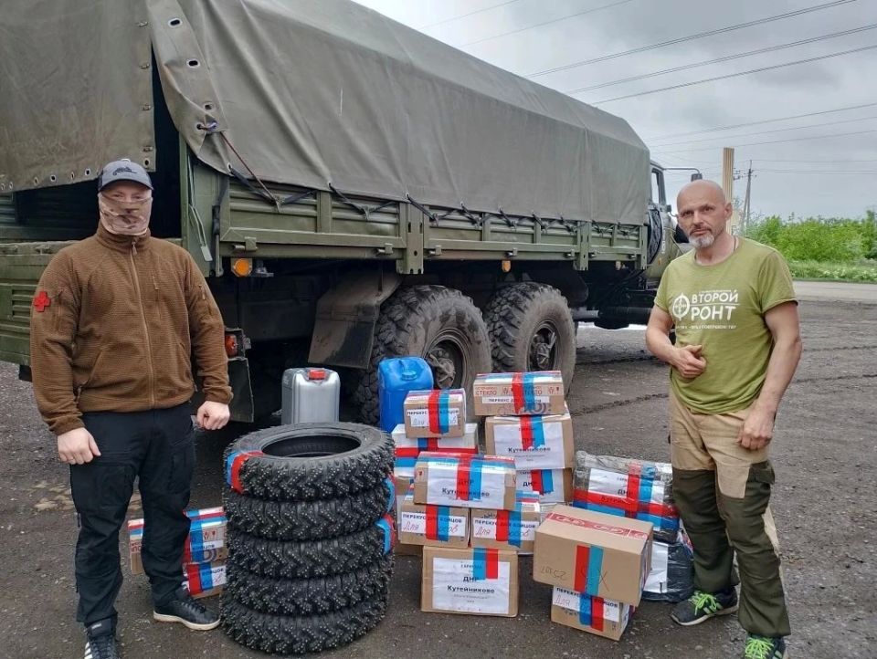 «АВТОВАЗТРАНС» продолжает доставлять на СВО тепло и поддержку из дома «АВТОВАЗТРАНС» продолжает доставлять на СВО тепло и поддержку из дома