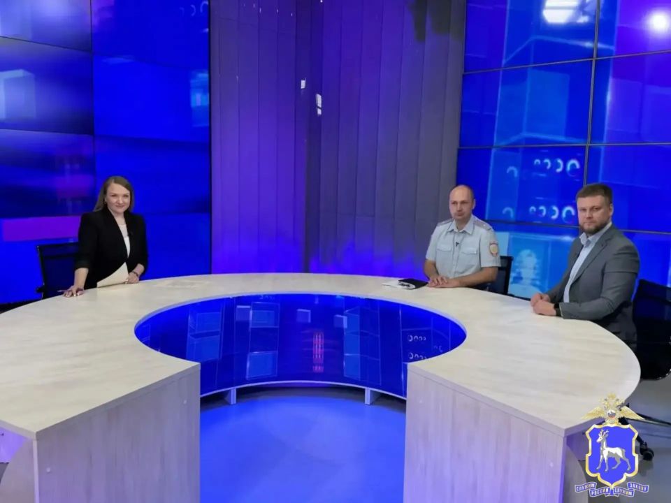 В студии телеканала «Тольятти-24» состоялись съемки программы «Обозреватель