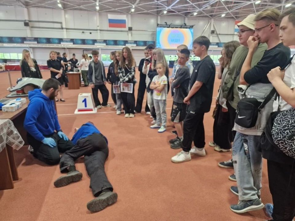 «Пусть всегда будет солнце!» «Пусть всегда будет солнце!»