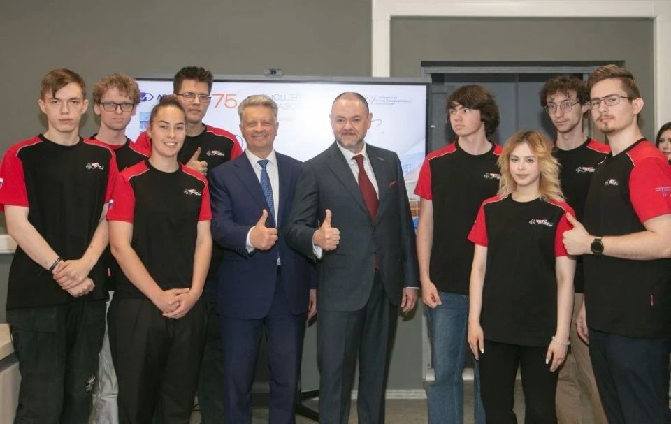 С новым званием! Президент АВТОВАЗа Максим Соколов стал почётным профессором ТГУ С новым званием! Президент АВТОВАЗа Максим Соколов стал почётным профессором ТГУ