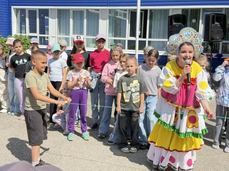 Ура, каникулы!. 1 июня в Тольятти официально началась летняя оздоровительная кампания Ура, каникулы!. 1 июня в Тольятти официально началась летняя оздоровительная кампания