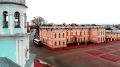 Куда сегодня идём на экскурсию? В Царское село? Или на крейсер «Аврора»? А может, в музей вологодского кружева?