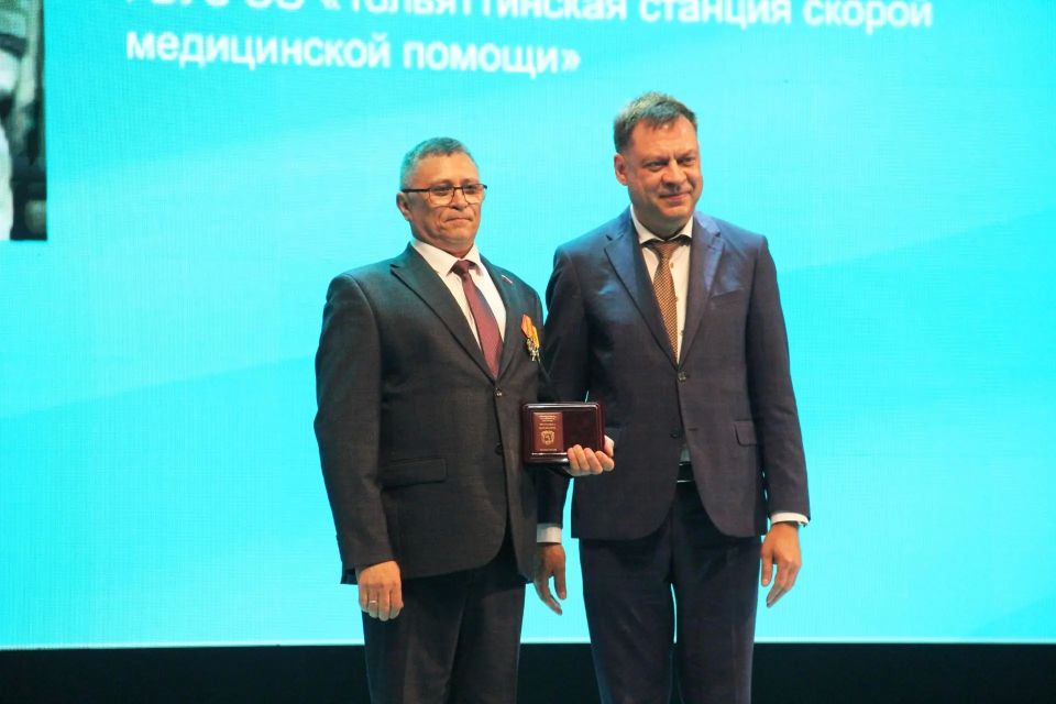 С наступающим праздником, наши дорогие медики! С наступающим праздником, наши дорогие медики!