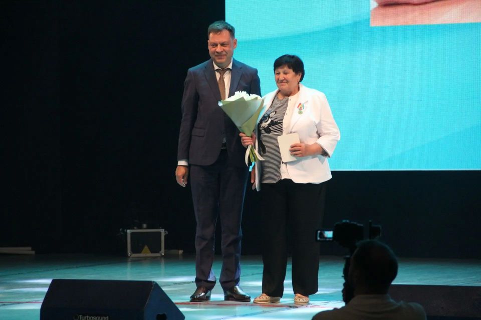 С наступающим праздником, наши дорогие медики! С наступающим праздником, наши дорогие медики!