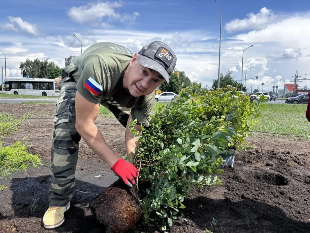 Илья Сухих: Друзья, у нашего города есть удивительная особенность, которую мы по праву считаем своей визитной карточкой Илья Сухих: Друзья, у нашего города есть удивительная особенность, которую мы по праву считаем своей визитной карточкой