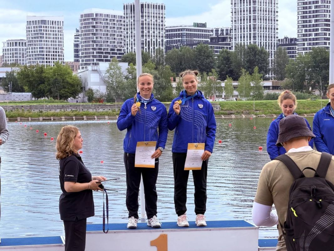 Елизавета Выпряжкина выиграла чемпионат и Кубок России и получила путевку на чемпионат мира Елизавета Выпряжкина выиграла чемпионат и Кубок России и получила путевку на чемпионат мира