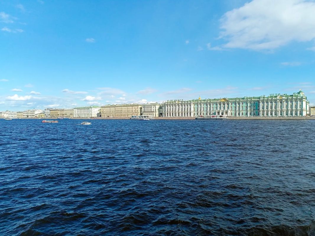 В 12:30 отправляемся в Сочи, в 13:20 - в Магаданскую область, в 13:50 - в Тюменскую и в 14:20 - в Санкт-Петербург! В 12:30 отправляемся в Сочи, в 13:20 - в Магаданскую область, в 13:50 - в Тюменскую и в 14:20 - в Санкт-Петербург!