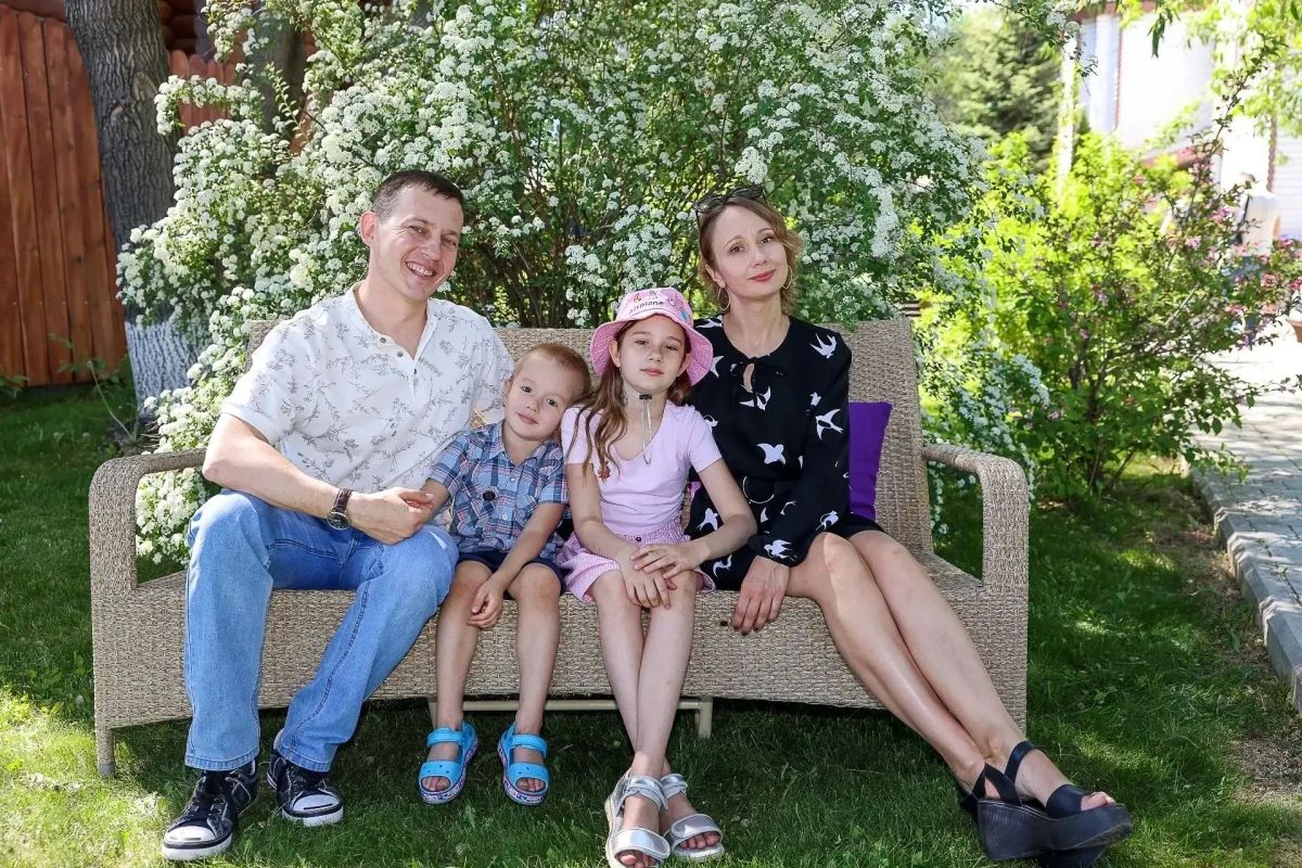 От допроса до премьеры. Поддержка семьи помогла старшему следователю СУ УМВД России по г. Тольятти майору юстиции Михаилу Сергееву найти отдушину в театре От допроса до премьеры. Поддержка семьи помогла старшему следователю СУ УМВД России по г. Тольятти майору юстиции Михаилу Сергееву найти отдушину в театре