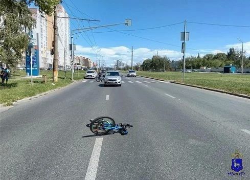 В Тольятти 12-летняя велосипедистка пострадала под колёсами В Тольятти 12-летняя велосипедистка пострадала под колёсами