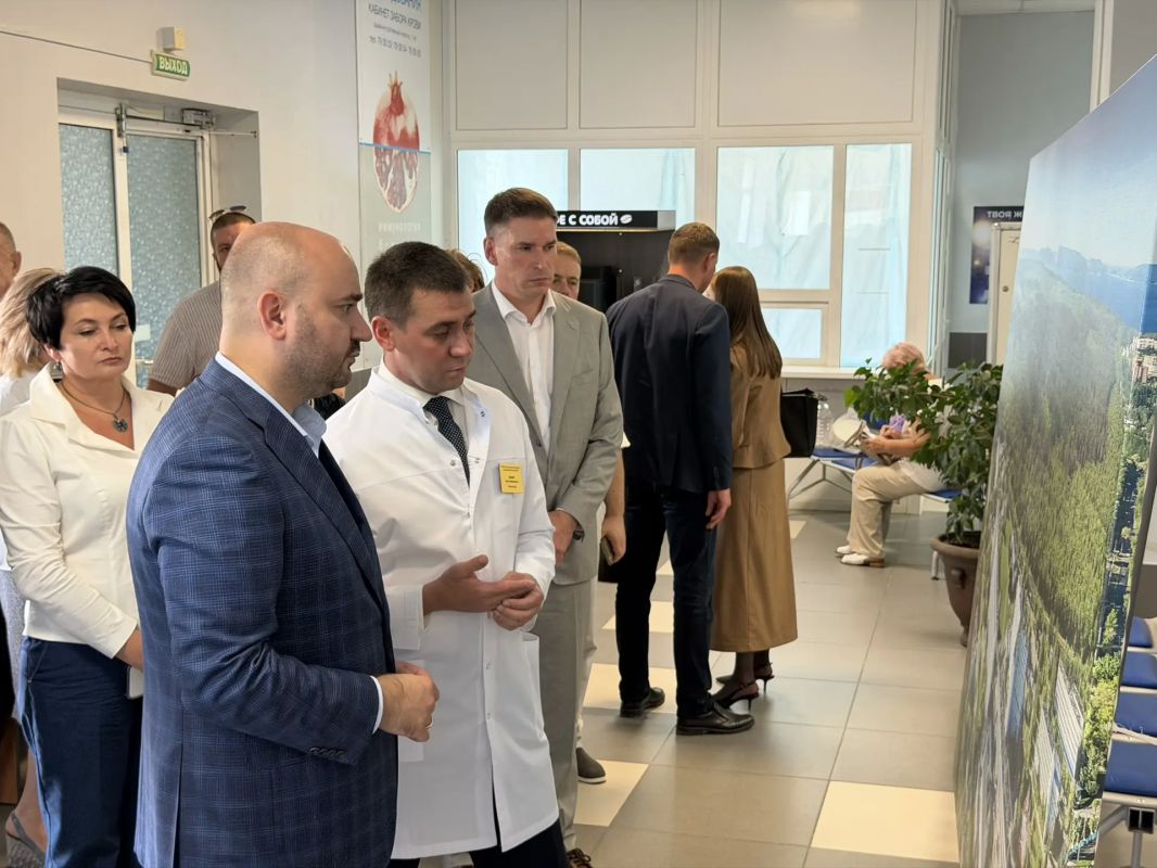 Илья Сухих: Сегодня в Тольятти работал губернатор Самарской области Вячеслав Андреевич Федорищев Илья Сухих: Сегодня в Тольятти работал губернатор Самарской области Вячеслав Андреевич Федорищев
