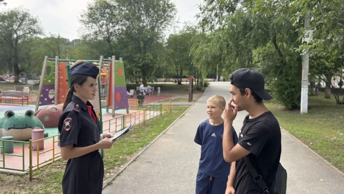 Сотрудники Госавтоинспекции Тольятти усилили профилактическую работу в местах массового отдыха несовершеннолетних: парках, скверах и на дворовых территориях Сотрудники Госавтоинспекции Тольятти усилили профилактическую работу в местах массового отдыха несовершеннолетних: парках, скверах и на дворовых территориях