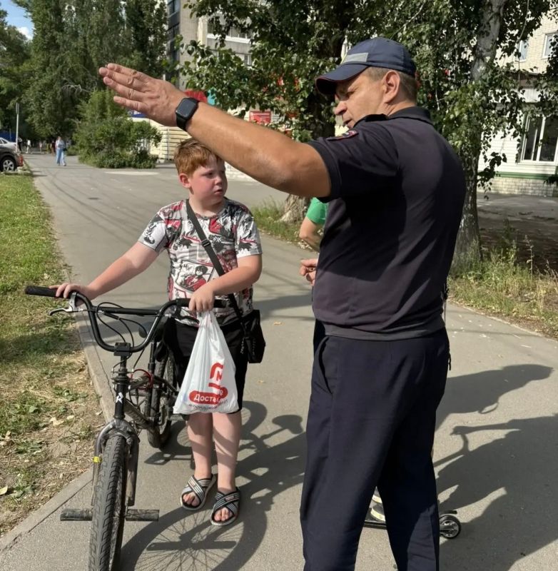 Сотрудники #ГосавтоинспекцииТольятти продолжают проводить профилактические рейды в парках , скверах и дворовых территориях города Сотрудники #ГосавтоинспекцииТольятти продолжают проводить профилактические рейды в парках , скверах и дворовых территориях города