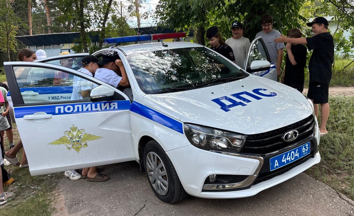 Сегодня сотрудники #ГосавтоинспекцииТольятти совместно со старшим специалистом отделения профессиональной подготовки У МВД России по г. Тольятти провели профилактическое мероприятие «Зарядка со стражем порядка» в детском... Сегодня сотрудники #ГосавтоинспекцииТольятти совместно со старшим специалистом отделения профессиональной подготовки У МВД России по г. Тольятти провели профилактическое мероприятие «Зарядка со стражем порядка» в детском...