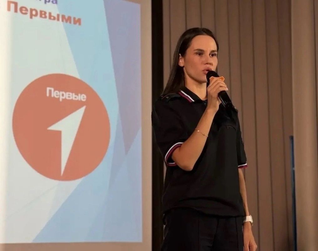 День светофора вместе со Светофорычем День светофора вместе со Светофорычем