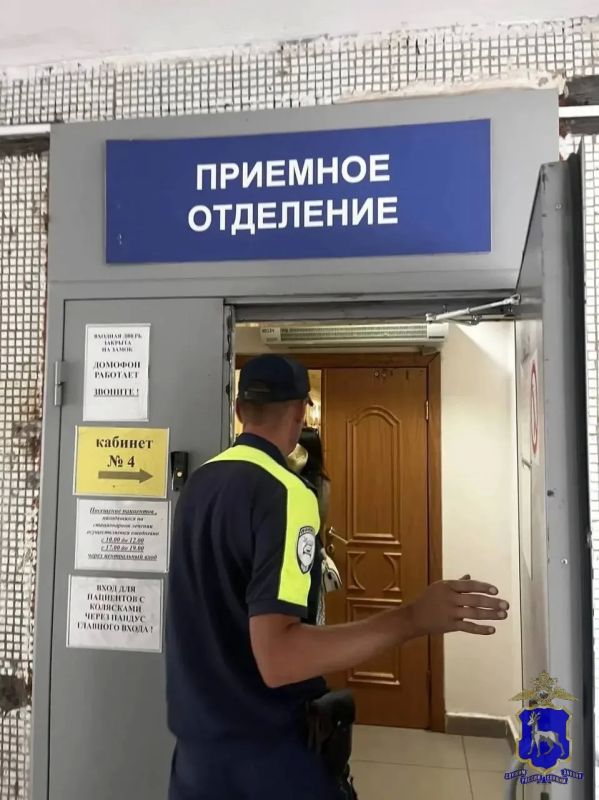 В Тольятти полицейские оперативно доставили в больницу двухлетнего малыша, нуждавшегося в экстренной помощи В Тольятти полицейские оперативно доставили в больницу двухлетнего малыша, нуждавшегося в экстренной помощи