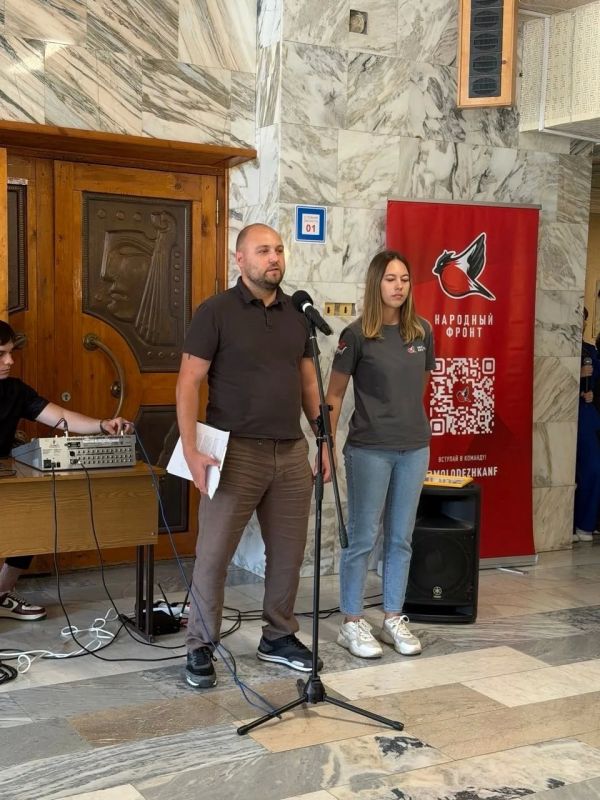 В Тольятти открылась выставка памяти фронтового фотографа Олега Ракшина В Тольятти открылась выставка памяти фронтового фотографа Олега Ракшина