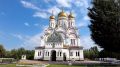 Православные отметили Преображение Господне (Яблочный Спас) По традиции освящают новый урожай яблок
