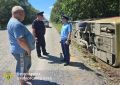 Экскурсионный автобус с детьми из детского сада перевернулся в Приморье