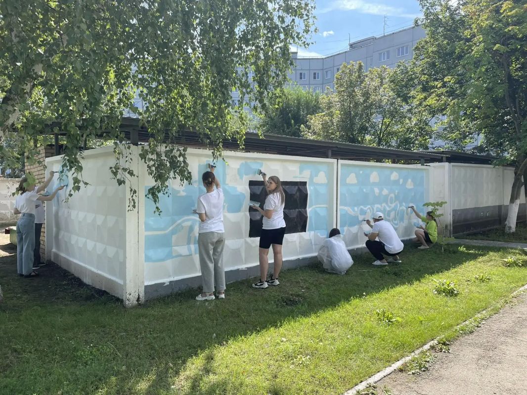 Вот вариант текста с добавлением эмодзи, которые помогут расставить акценты и сделать его более живым: Вот вариант текста с добавлением эмодзи, которые помогут расставить акценты и сделать его более живым: