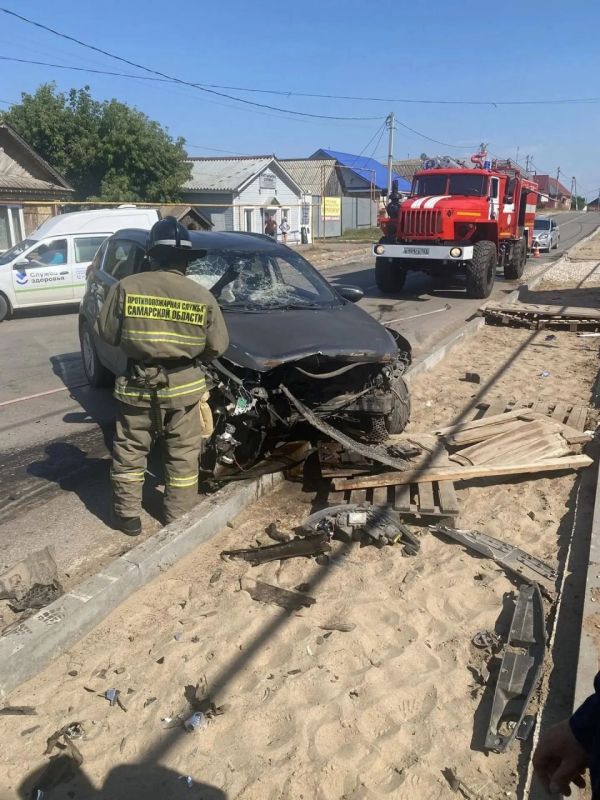 Три человека пострадали в лобовом ДТП под Самарой 25 августа Три человека пострадали в лобовом ДТП под Самарой 25 августа