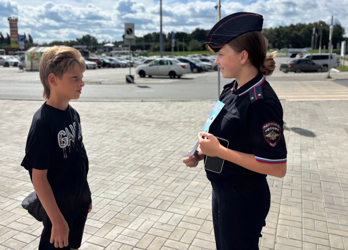 Сотрудники #ГосавтоинспекцииТольятти проводят профилактические мероприятия вблизи торговых центров Сотрудники #ГосавтоинспекцииТольятти проводят профилактические мероприятия вблизи торговых центров