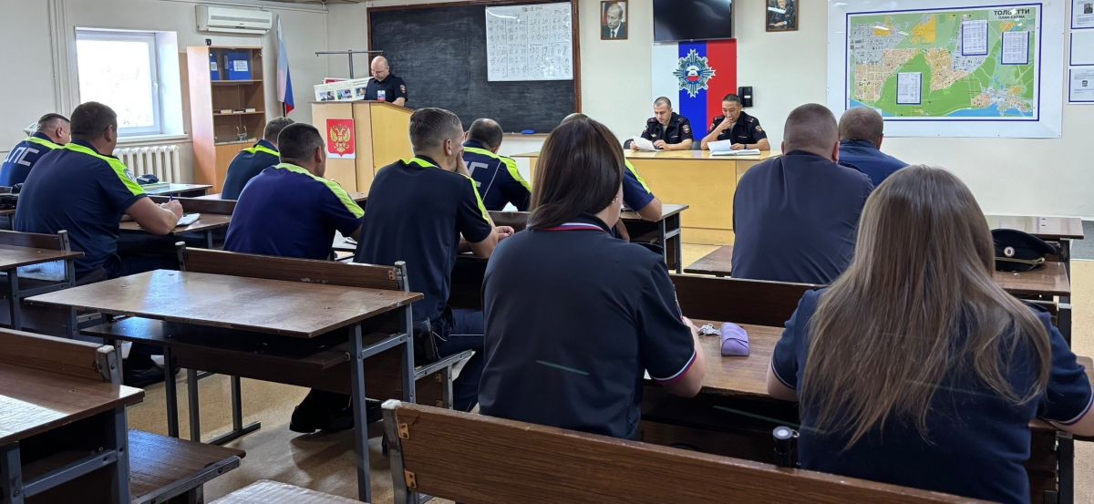 Сотрудники #ГосавтоинспекцииТольятти проводят широкомасштабное профилактическое мероприятие, направленное на предупреждение, пресечение и раскрытие преступлений, а также выявление административных правонарушений, влияющих на... Сотрудники #ГосавтоинспекцииТольятти проводят широкомасштабное профилактическое мероприятие, направленное на предупреждение, пресечение и раскрытие преступлений, а также выявление административных правонарушений, влияющих на...