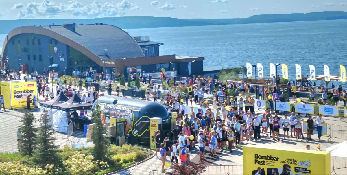 Десять лет вместе с городом Десять лет вместе с городом