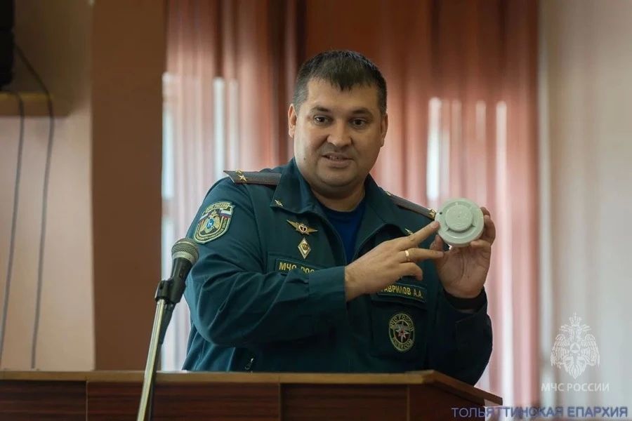 Духовная поддержка и профилактика: в Тольятти прошла совместная встреча МЧС и епархии Духовная поддержка и профилактика: в Тольятти прошла совместная встреча МЧС и епархии